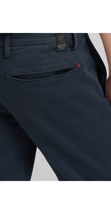 レギュラースリムBENNI Hyperflex Color スーパーストレッチチノパンツ